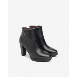 TRONCHETTI NEROGIARDINI DONNA GUANTO NERO PU.ALTILIA TACCO 9,5 CM I411210D/100