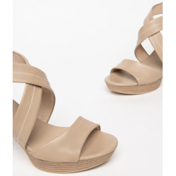 SANDALI NEROGIARDINI DONNA TAMIGI SABBIA TPU LICIA PLATO' E307500D/410