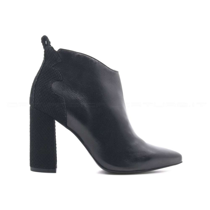 TRONCHETTO NEROGIARDINI DONNA NAPPA PANDORA NERO ISIDE NERO A909410DE100